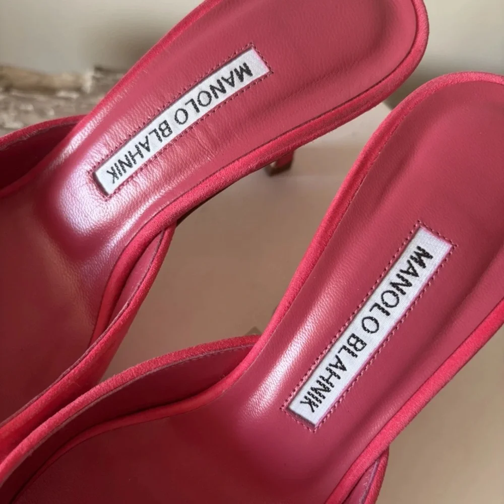 Manolo Blahnik Hot Pink Maysale 70mm Mule - Picture 2 of 14